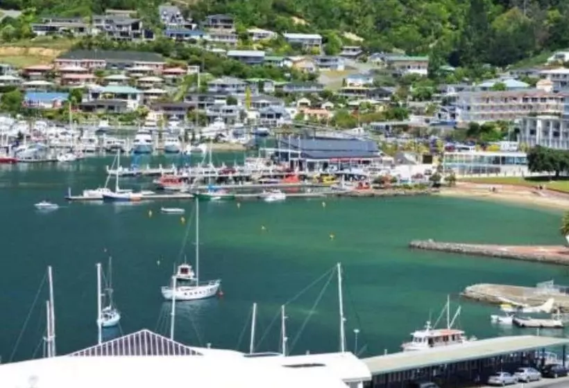 מוטל Aldan Lodge