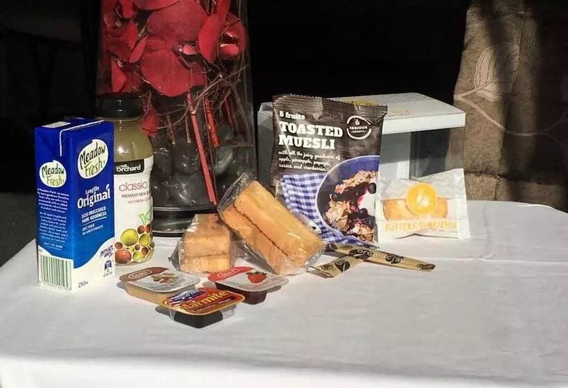 מוטל Aldan Lodge