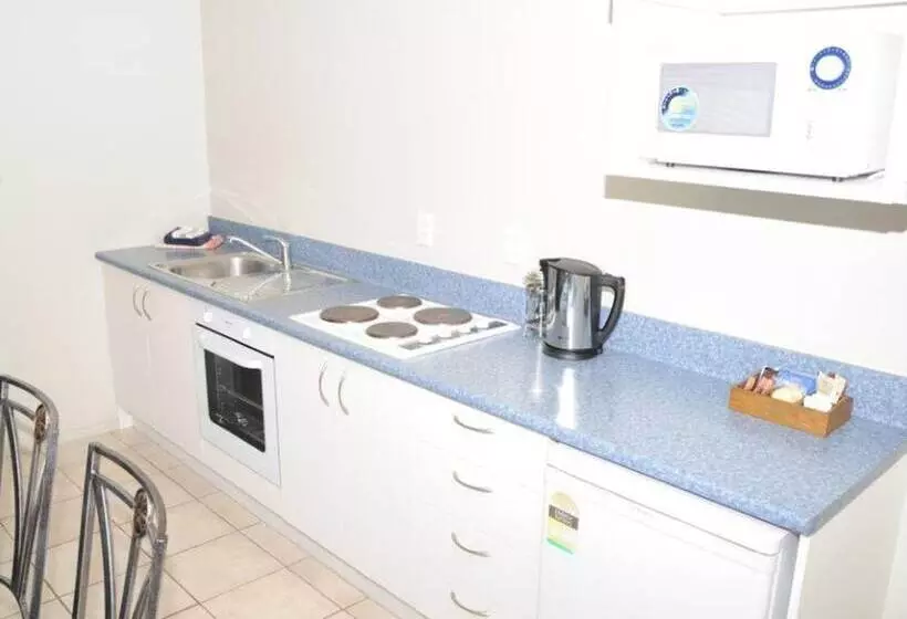 מוטל Aldan Lodge