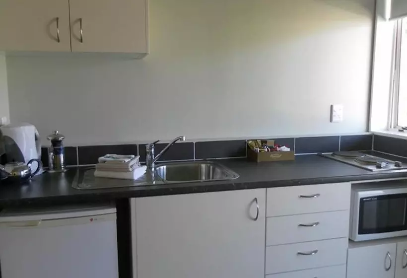 מוטל Aldan Lodge