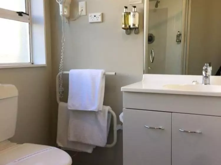 מוטל Aldan Lodge