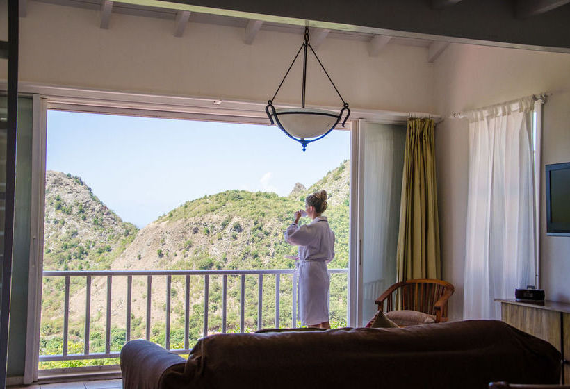 Queen's Gardens Resort