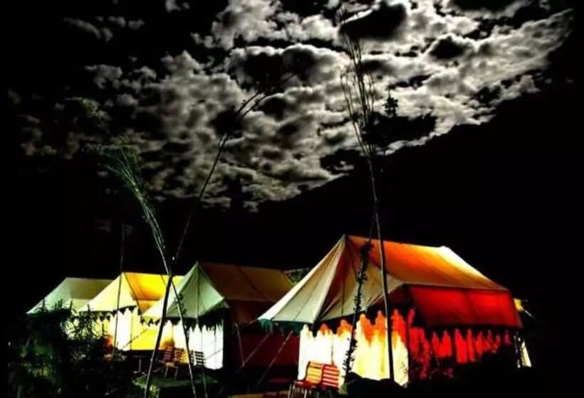 ベッドアンドブレックファースト Nubra Ethnic Camp