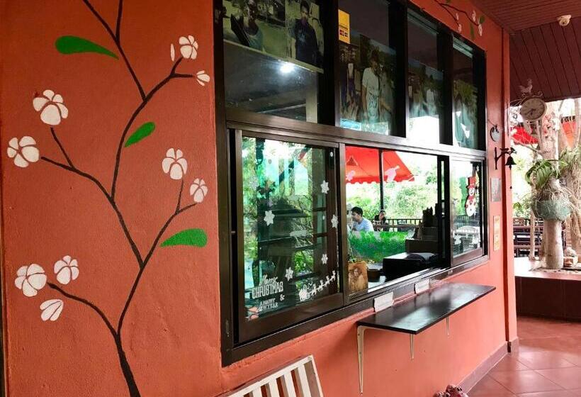 בית מלון כפרי Baan Suan Rojjana