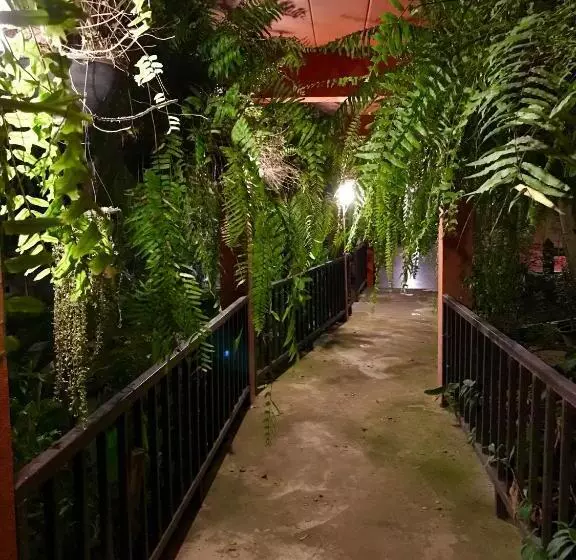 ホテル Baan Suan Rojjana