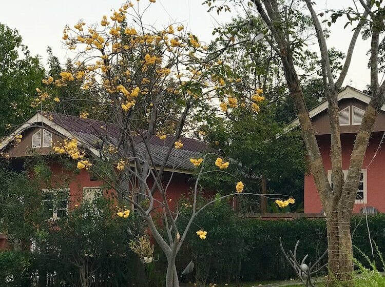 בית מלון כפרי Baan Suan Rojjana