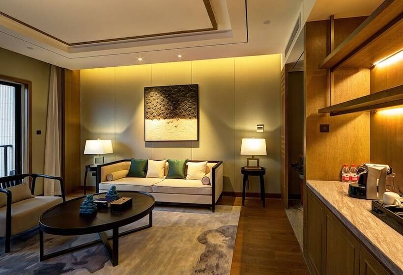 בית מלון כפרי Landison Joykie Resort Moganshan