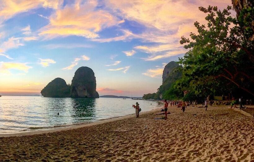 فندق Rapala Rock Wood Resort Sha Plus