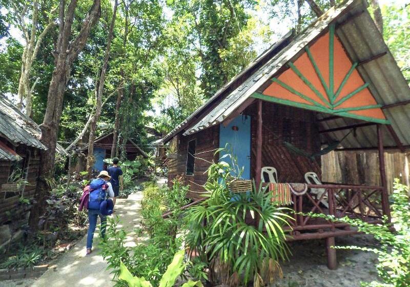 فندق Rapala Rock Wood Resort Sha Plus