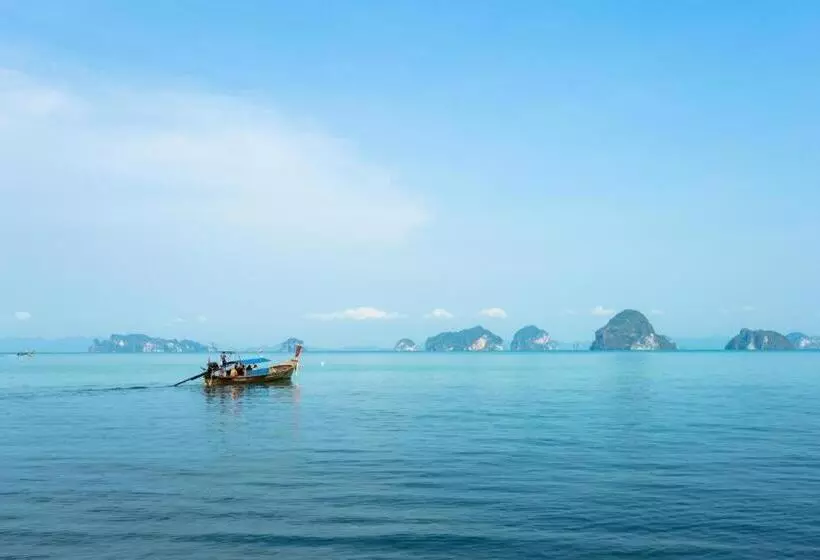 هتل Sairougn Seaview