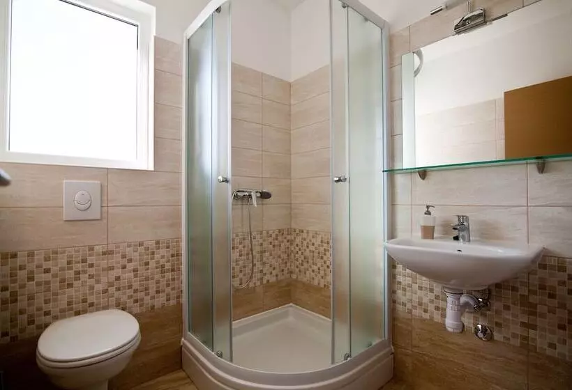 هتل Villa Amorena