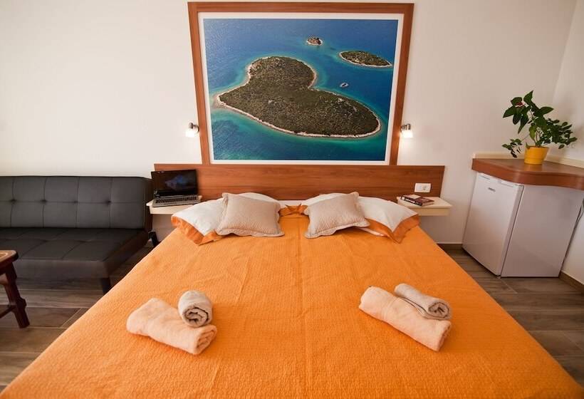 هتل Villa Amorena