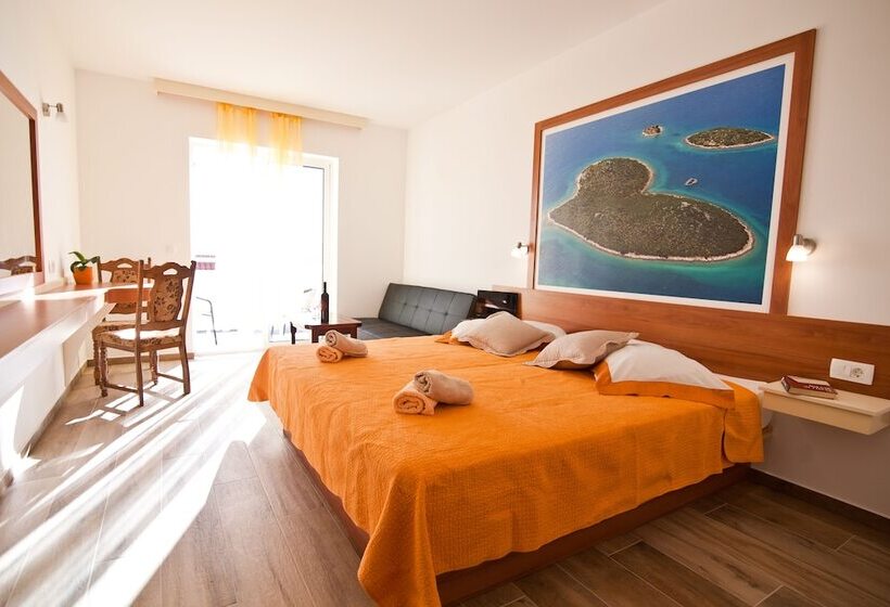 هتل Villa Amorena