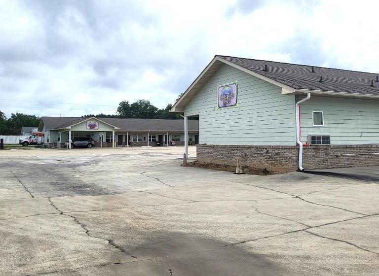 モーテル Weiss Lake Lodge