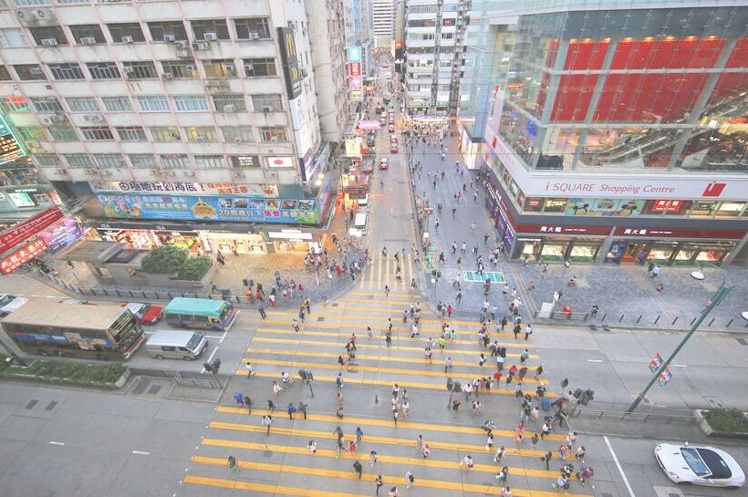 پانسیون D Red Loft