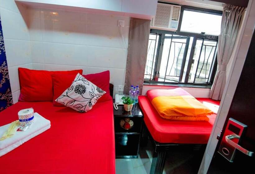 پانسیون D Red Loft