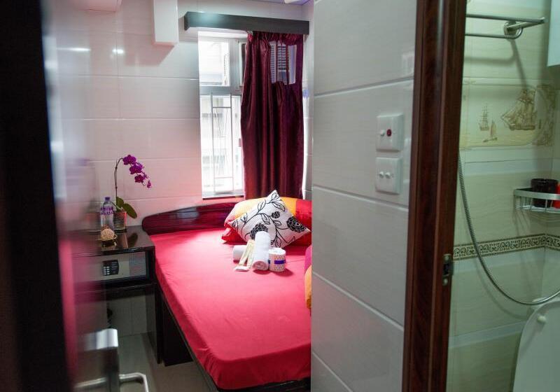 پانسیون D Red Loft