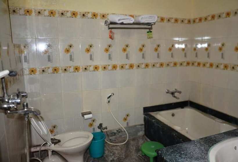 پانسیون Rainbow Guest House