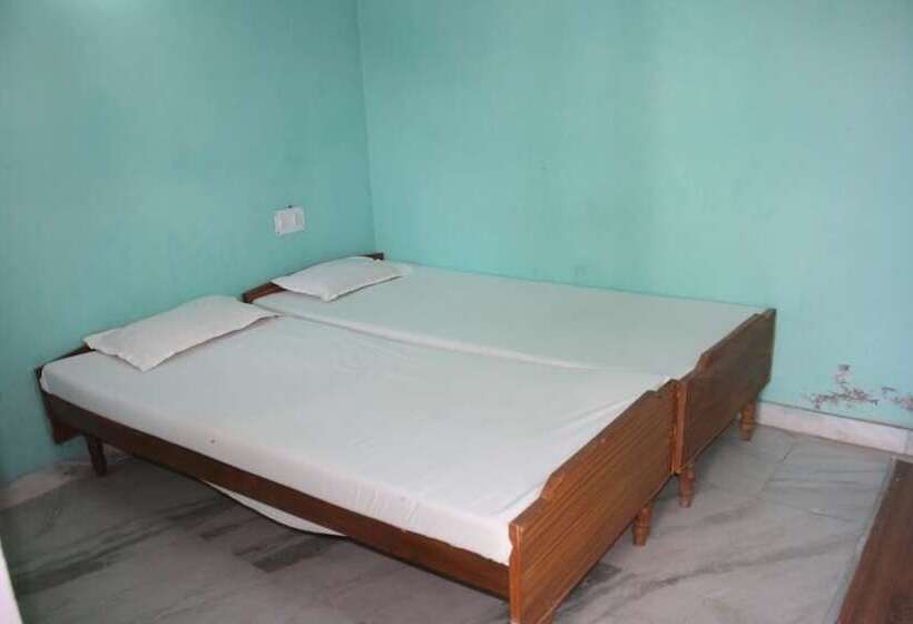 پانسیون Rainbow Guest House