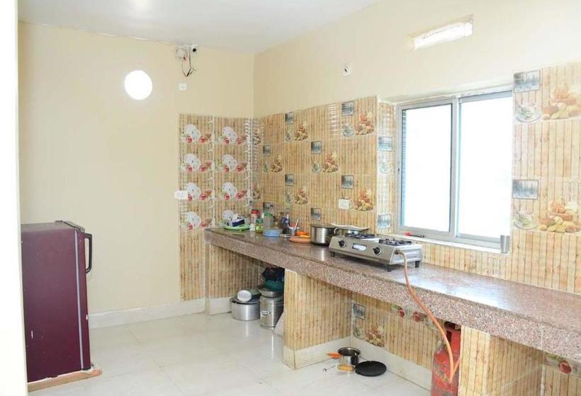 پانسیون Satiya Guest House