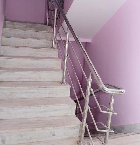 پانسیون Satiya Guest House