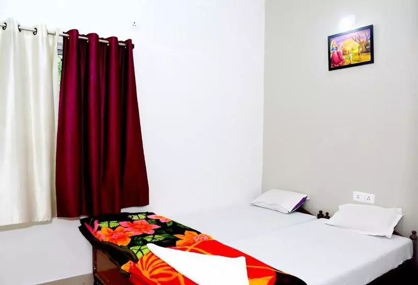 پانسیون Satiya Guest House