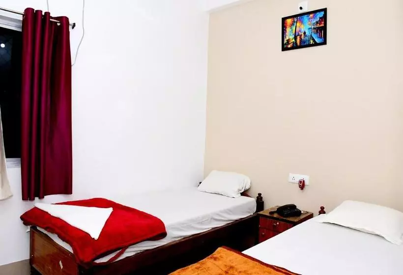 پانسیون Satiya Guest House