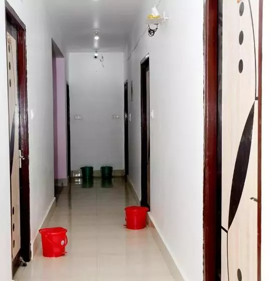 پانسیون Satiya Guest House