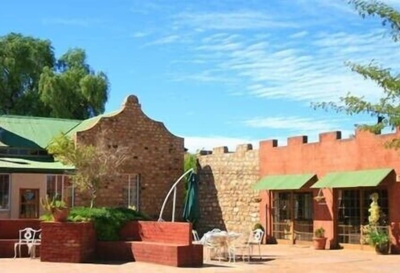 پانسیون Savanna Guest Farm