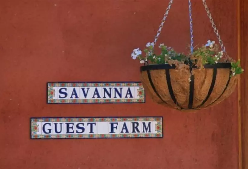 پانسیون Savanna Guest Farm