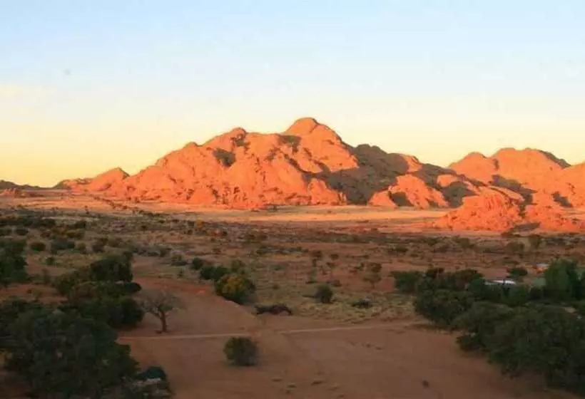 پانسیون Savanna Guest Farm