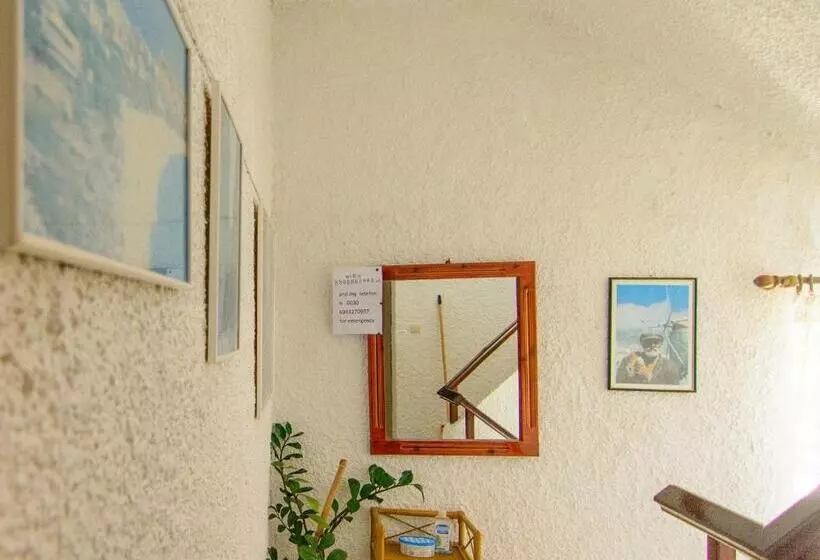 ペンション Savas Rooms