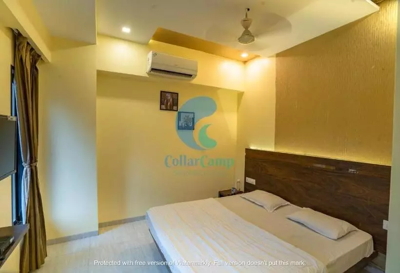 Hotelli Vijaya Hill View Residency