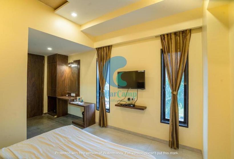 Отель Vijaya Hill View Residency