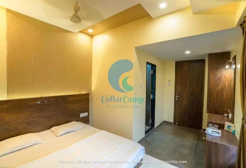 Hotelli Vijaya Hill View Residency