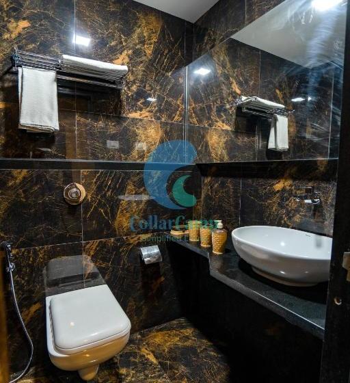 Отель Vijaya Hill View Residency