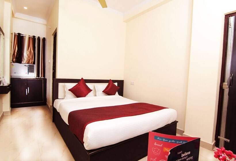 هتل Sara Residency By Oyo Rooms