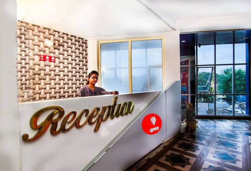 هتل Sara Residency By Oyo Rooms