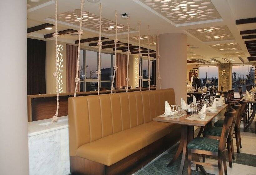 هتل Tolip El Forsan