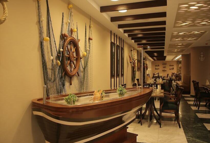 هتل Tolip El Forsan