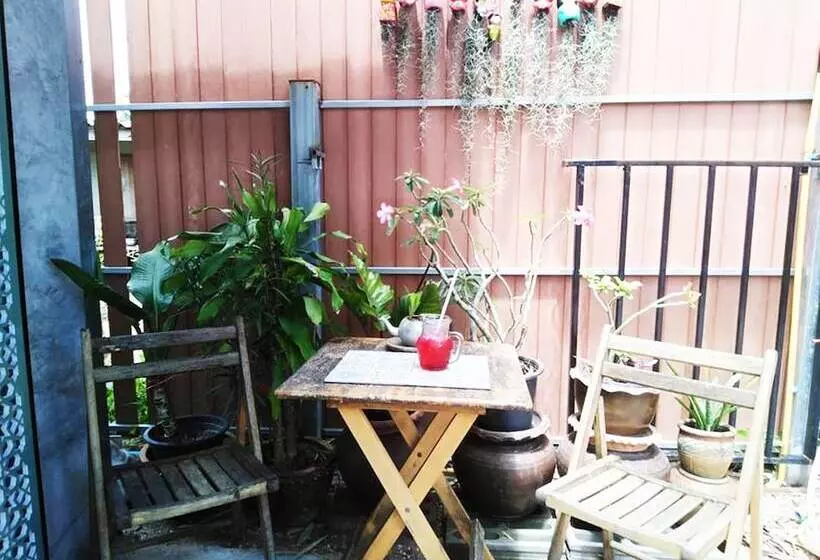 Nisarine Homestay @ Koh Klang   Hostel