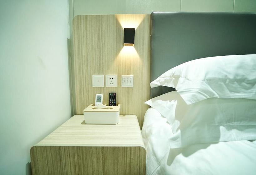 פנסיון Hengdian Chayan Guest House