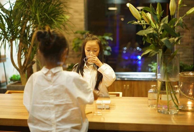 פנסיון Hengdian Chayan Guest House