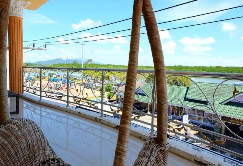 پانسیون Krabi Marina Seaview