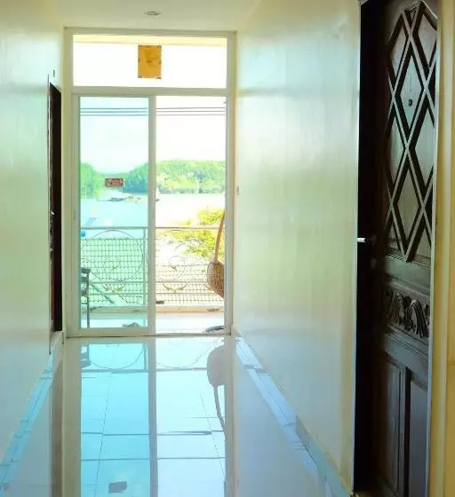 پانسیون Krabi Marina Seaview