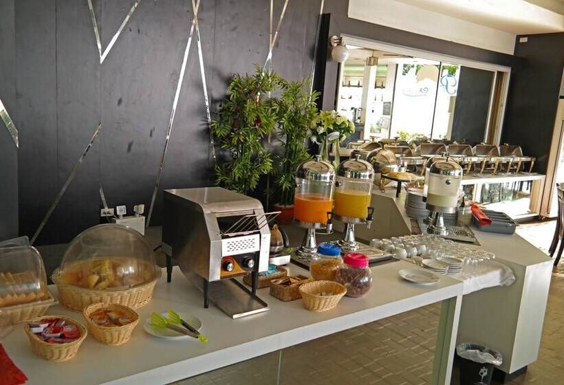 Almali Rawai Beach Residence