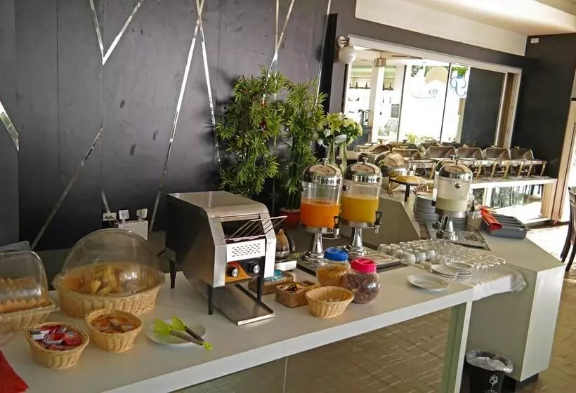 Almali Rawai Beach Residence