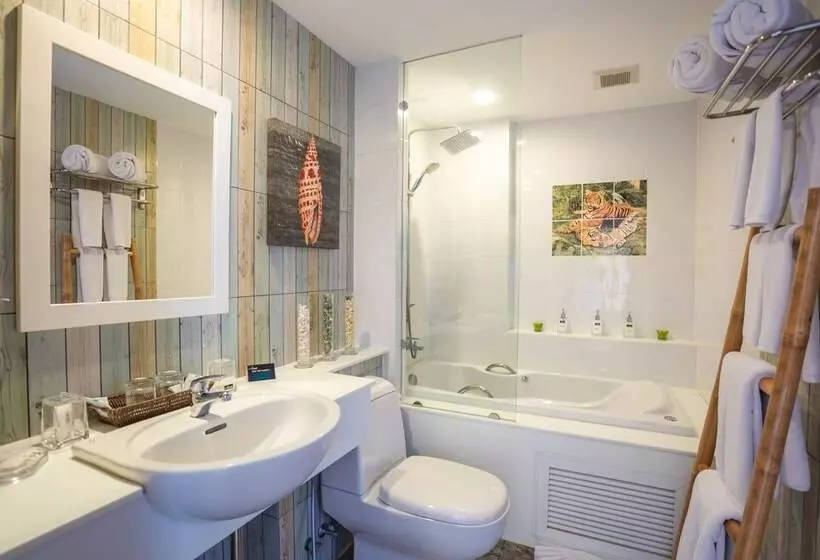 Almali Rawai Beach Residence