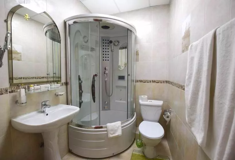 簡易ホテル Spa Hotel Laguna Tyumen