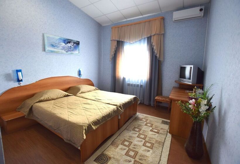 فندق فئة نجمة واحدة Spa Hotel Laguna Tyumen